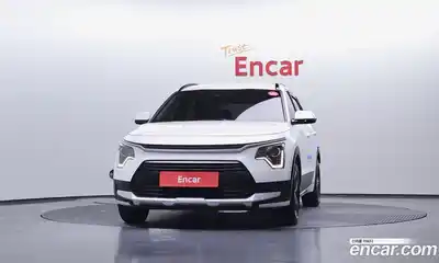 Kia Niro 2022 1.6 Автомат в Москве № 534446, миниатюра 3