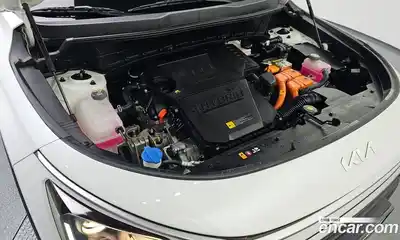 Kia Niro 2022 1.6 Автомат в Москве № 534446, миниатюра 6