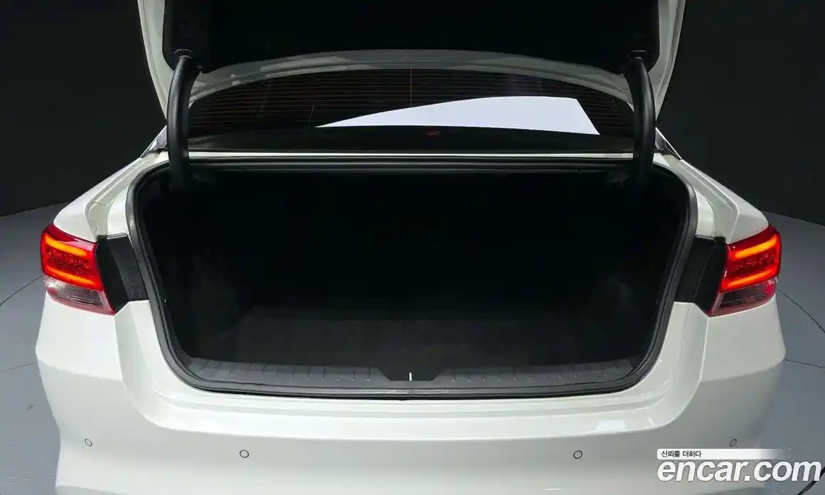 Kia K5 2018 2.0 Автомат в Москве № 534670, фото 20