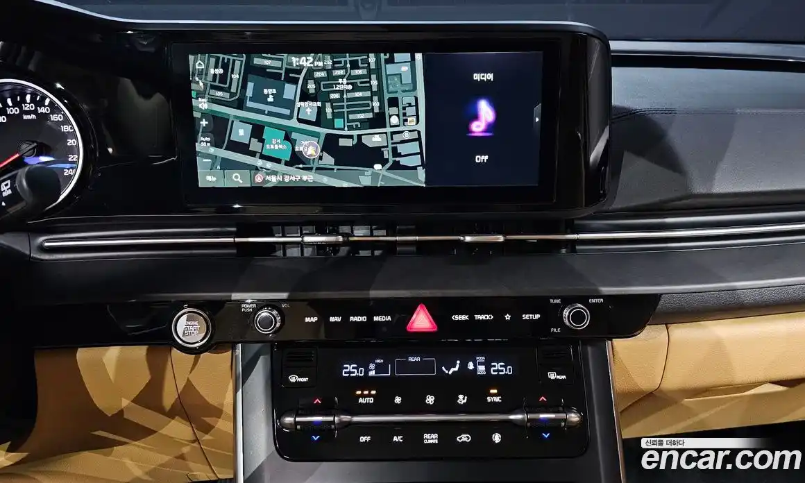 Kia Canival 2021 2.2 Автомат в Москве № 534711, фото 14