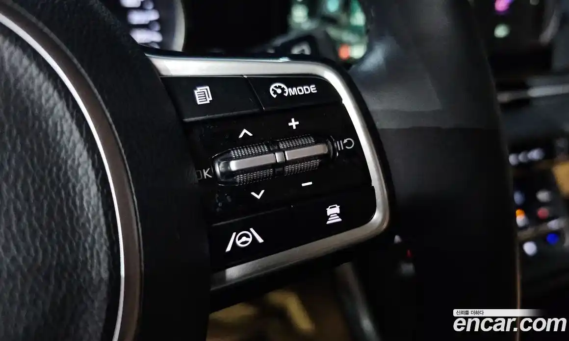 Kia Canival 2021 2.2 Автомат в Москве № 534711, фото 18