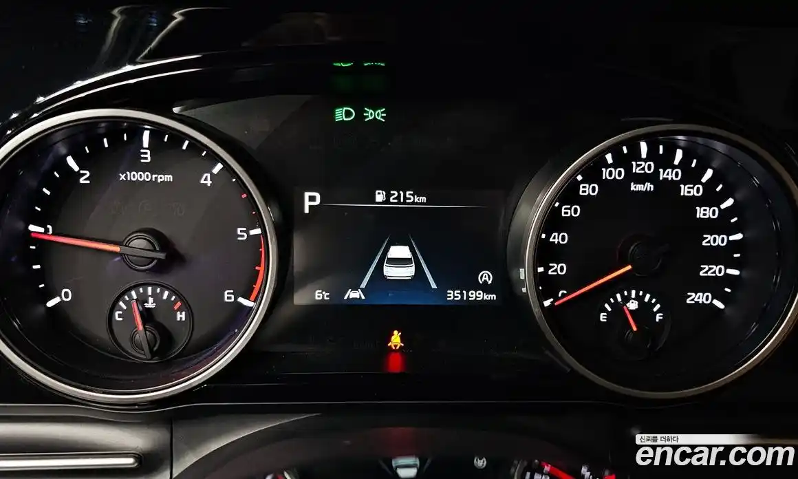 Kia Canival 2021 2.2 Автомат в Москве № 534711, фото 8