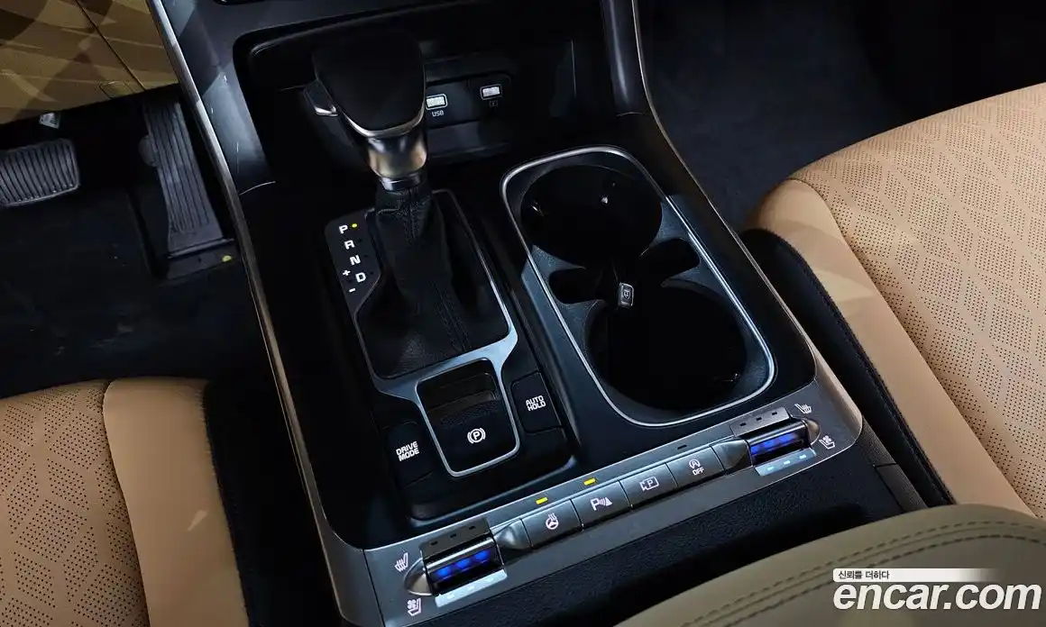 Kia Canival 2021 2.2 Автомат в Москве № 534711, фото 9