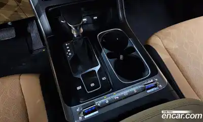 Kia Canival 2021 2.2 Автомат в Москве № 534711, миниатюра 9