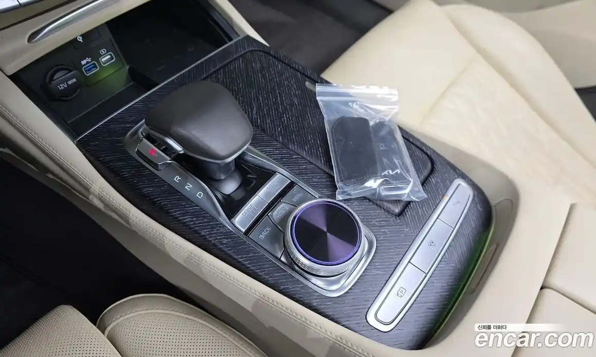 Kia K9 2022 3.8 Автомат в Москве № 535205, фото 9