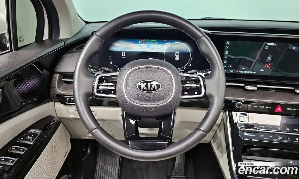 Kia Canival 2021 2.2 Автомат в Москве № 535416, фото 13