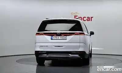 Kia Canival 2021 2.2 Автомат в Москве № 535416, миниатюра 4