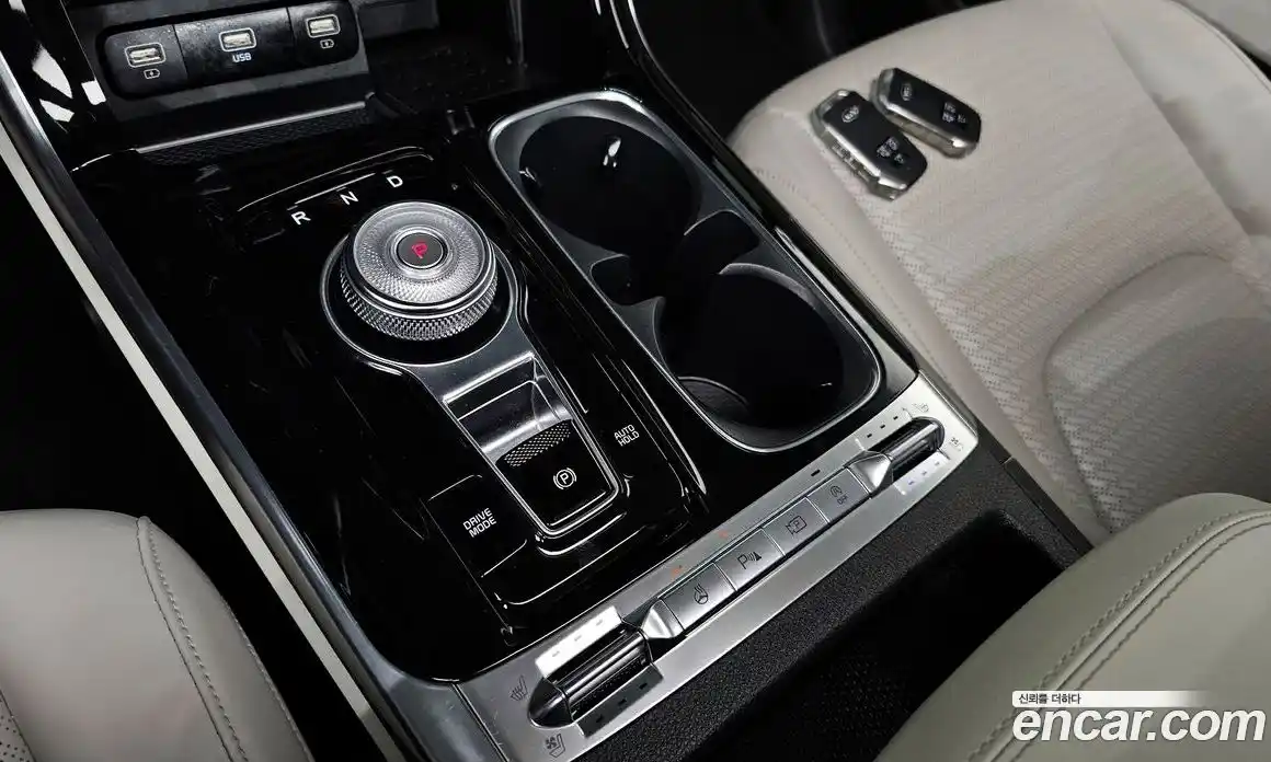 Kia Canival 2021 2.2 Автомат в Москве № 535416, фото 9