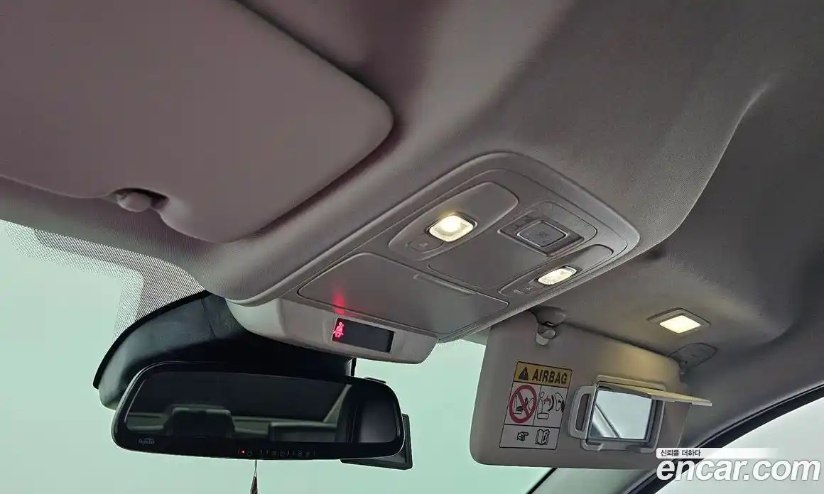 Renault SM6 2022 1.3 Автомат в Москве № 535667, фото 19