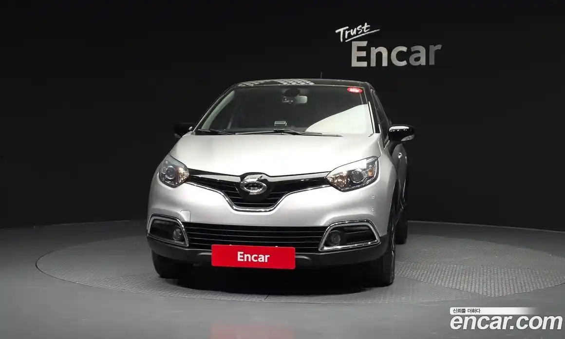 Renault QM3 2015 1.5 Автомат в Москве № 535701, фото 3