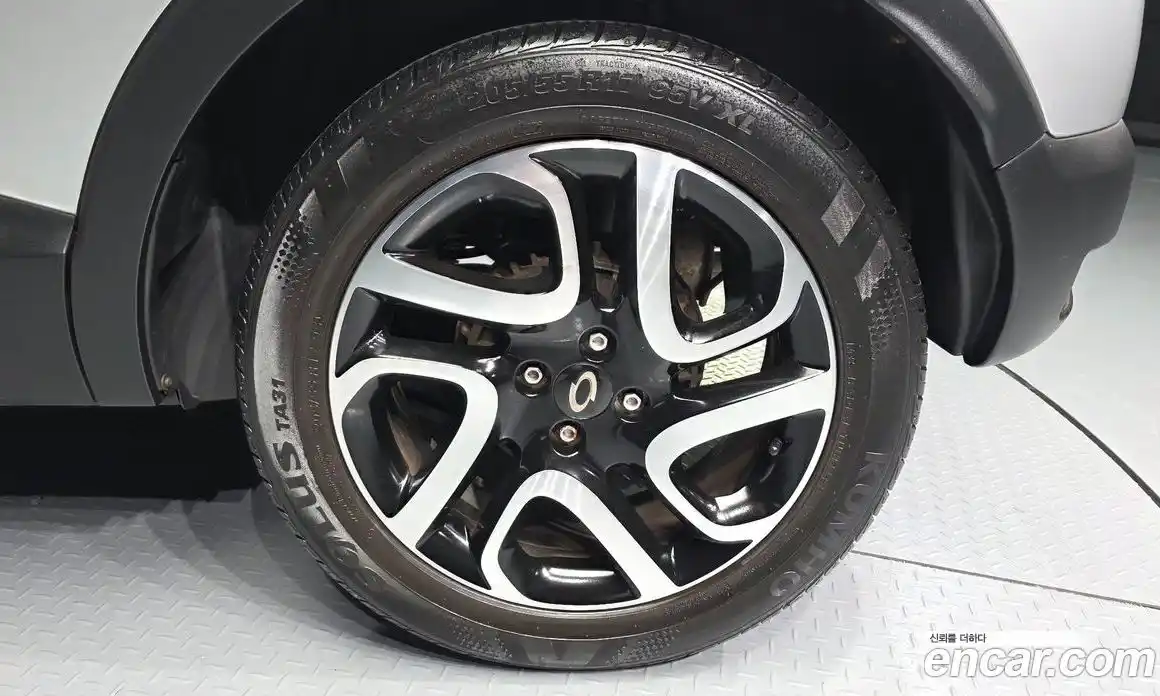 Renault QM3 2015 1.5 Автомат в Москве № 535701, фото 5