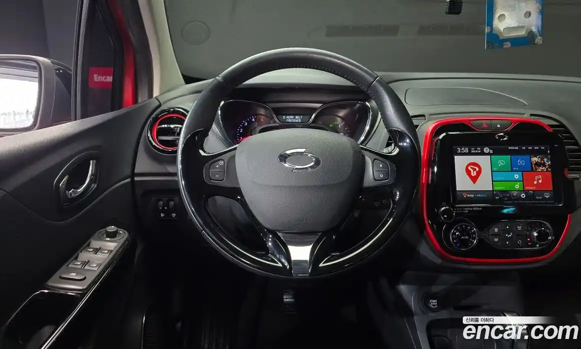 Renault QM3 2017 1.5 Автомат в Москве № 535901, фото 14