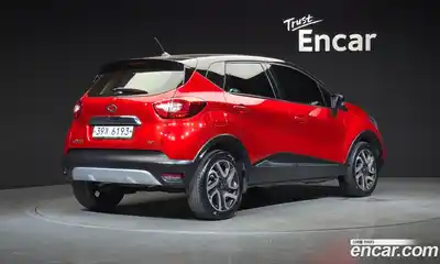 Renault QM3 2017 1.5 Автомат в Москве № 535901, миниатюра 2