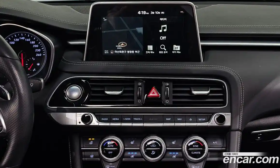 Genesis G70 2019 2.0 Автомат в Москве № 536975, фото 14