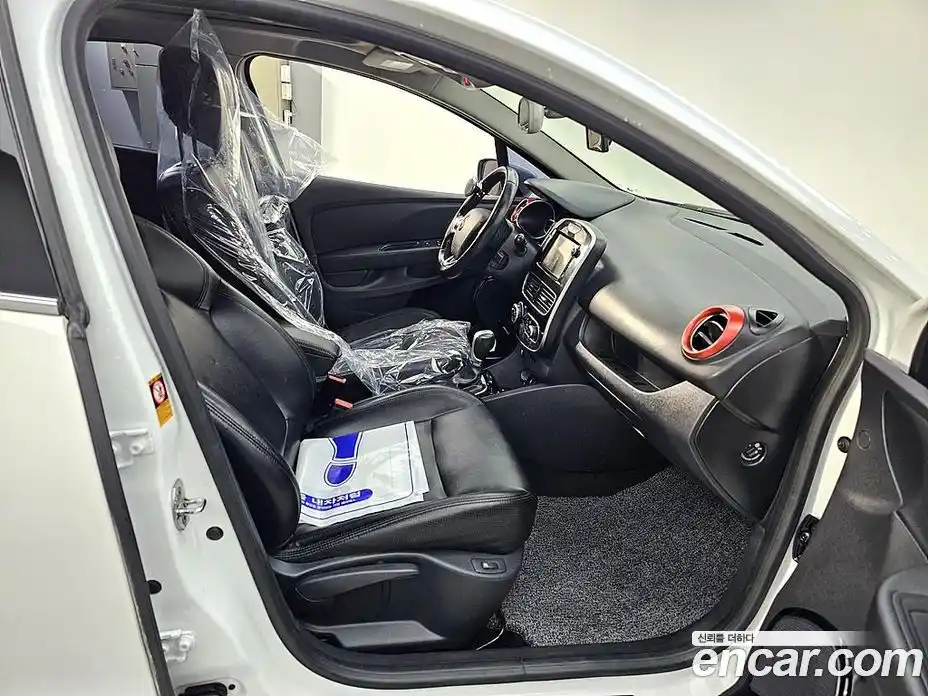 Renault Cilo 2018 1.5 Автомат в Москве № 537144, фото 11