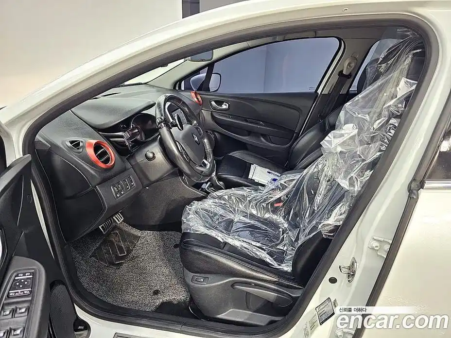 Renault Cilo 2018 1.5 Автомат в Москве № 537144, фото 10