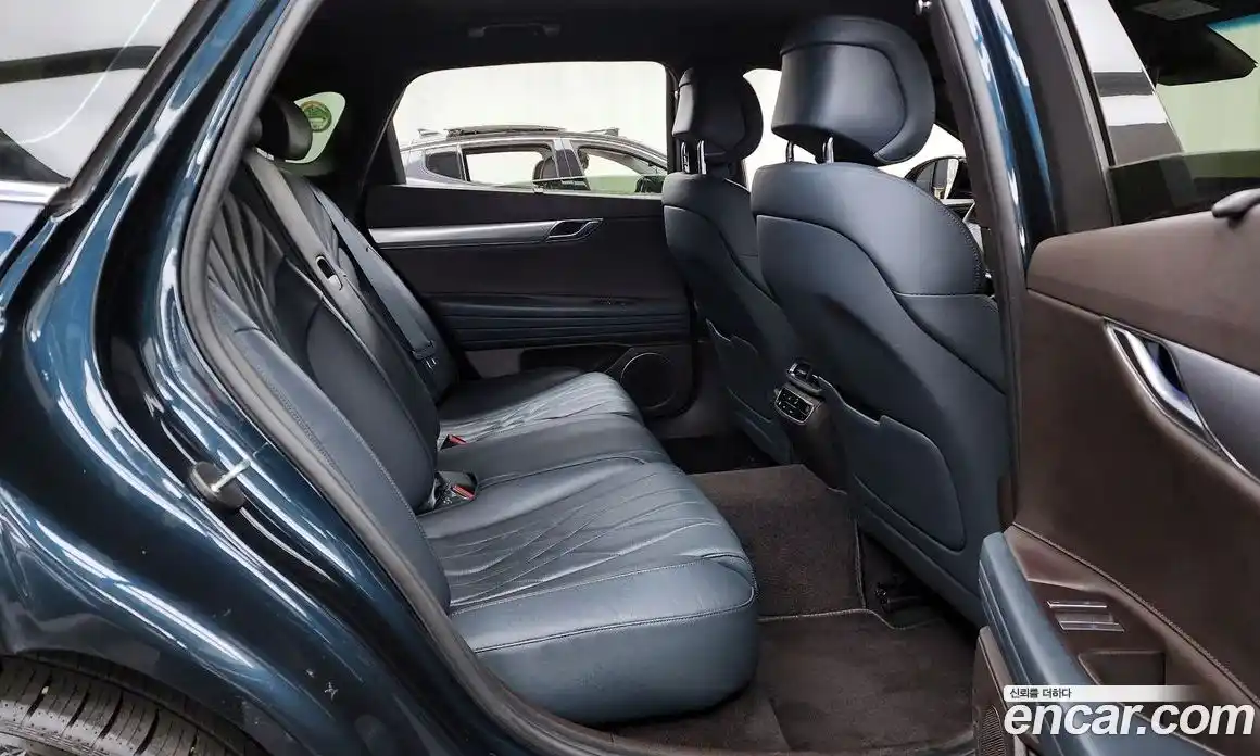 Genesis G80 2021 2.5 Автомат в Москве № 537373, фото 12