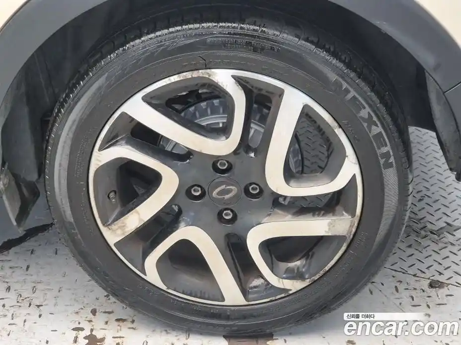 Renault QM3 2015 1.5 Автомат в Москве № 537524, фото 20