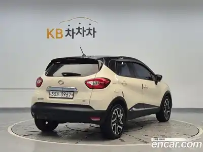 Renault QM3 2015 1.5 Автомат в Москве № 537524, миниатюра 3