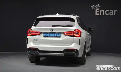 BMW iX3 2025 0.2 Автомат в Москве № 537761, миниатюра 4