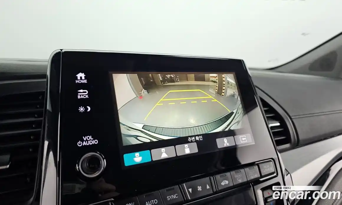 Honda Odyssey 2018 3.5 Автомат в Москве № 539006, фото 15