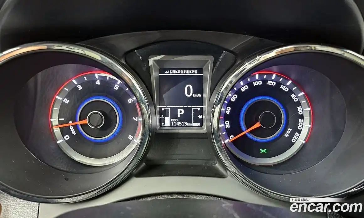 SsangYong TIBOLI 2016 1.6 Автомат в Москве № 539089, фото 8