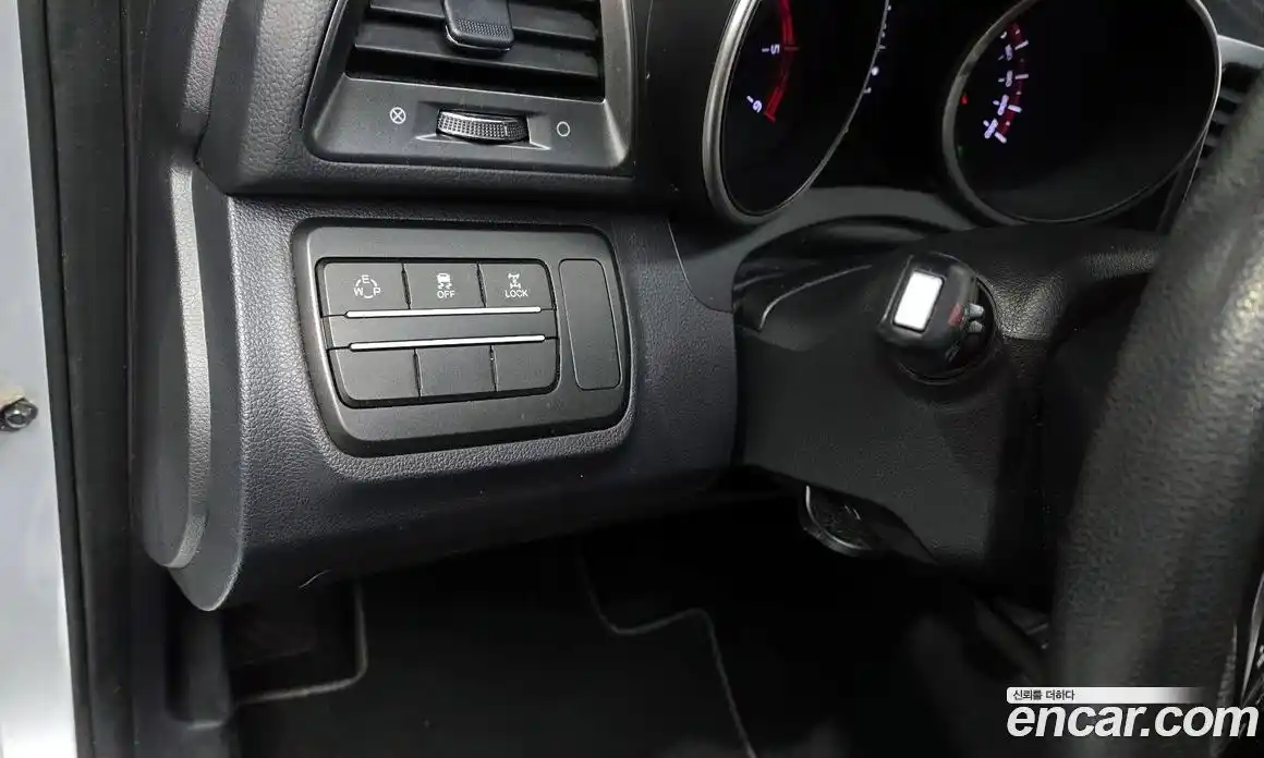 SsangYong TIBOLI 2017 1.6 Автомат в Москве № 539414, фото 17