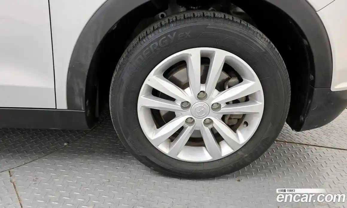 SsangYong TIBOLI 2017 1.6 Автомат в Москве № 539414, фото 5