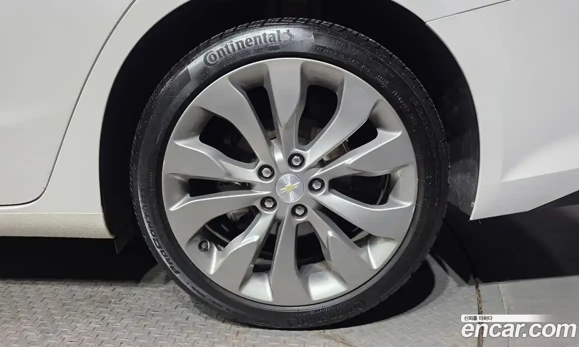 Chevrolet Malibu 2017 1.5 Автомат в Москве № 539958, фото 5