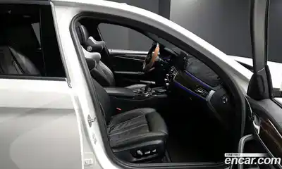 BMW 5-Series 2022 2.0 Автомат в Москве № 540621, миниатюра 10