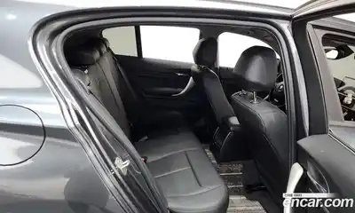 BMW 1-Series 2018 2.0 Автомат в Москве № 540691, миниатюра 12