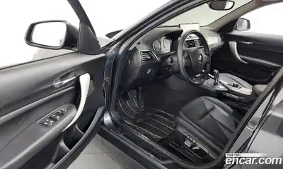 BMW 1-Series 2018 2.0 Автомат в Москве № 540691, миниатюра 10