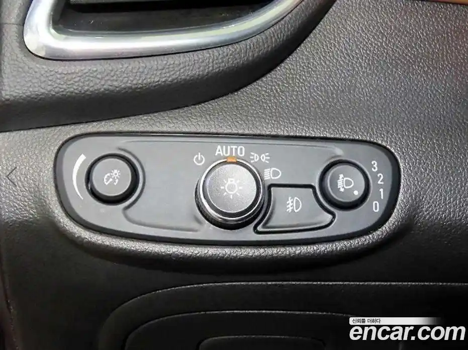 Chevrolet Trax 2018 1.4 Автомат в Москве № 540762, фото 14