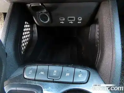 Chevrolet TrailBlazer 2022 1.3 Автомат в Москве № 540778, миниатюра 12