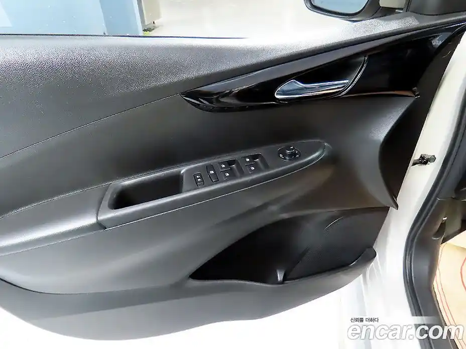 Chevrolet Spark 2016 1.0 Автомат в Москве № 540792, фото 13