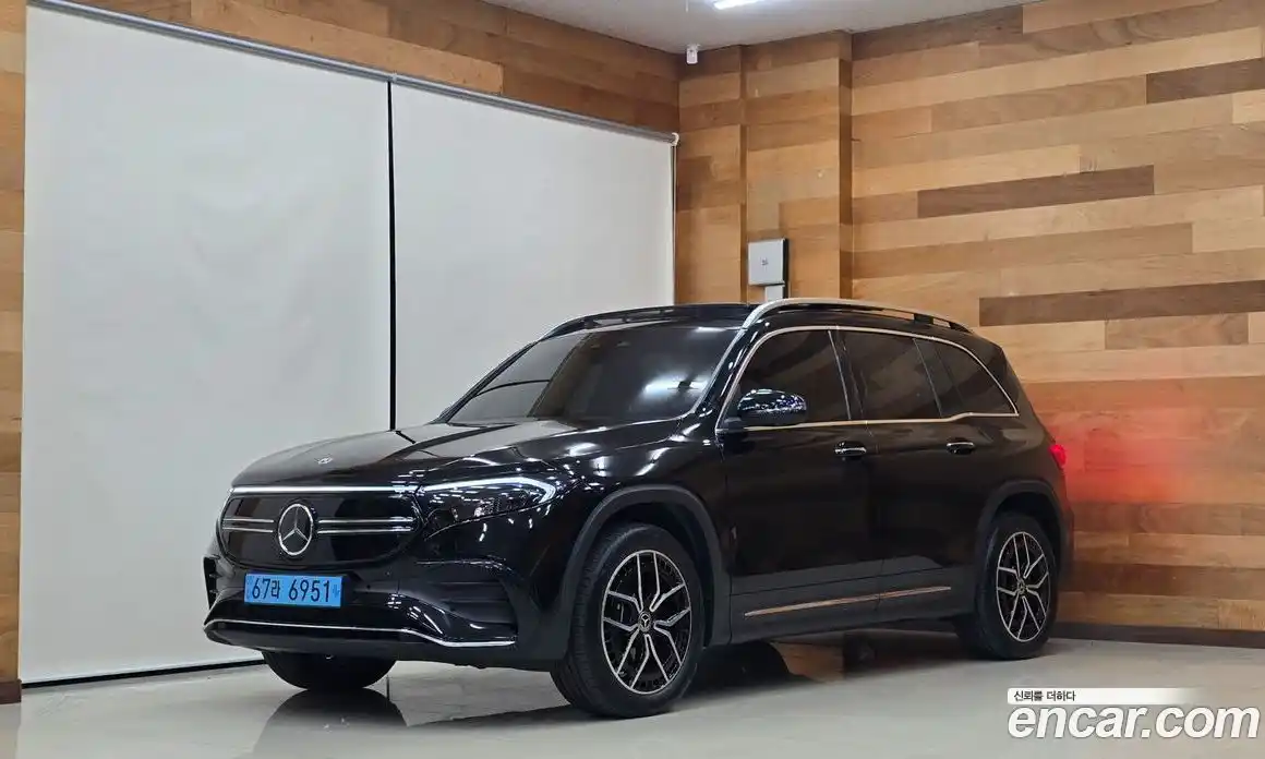 Mercedes-Benz EQB 2023 0.2 Автомат в Москве № 541557, фото 1