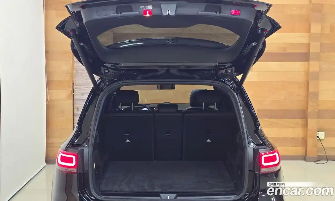 Mercedes-Benz EQB 2023 0.2 Автомат в Москве № 541557, фото 20