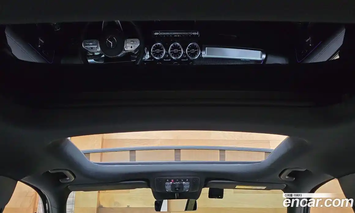 Mercedes-Benz EQB 2023 0.2 Автомат в Москве № 541557, фото 9