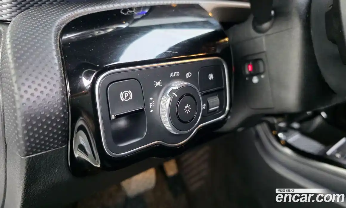 Mercedes-Benz A-Class 2021 2.0 Автомат в Москве № 542244, фото 17