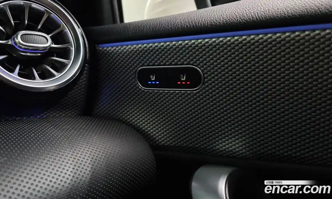 Mercedes-Benz A-Class 2021 2.0 Автомат в Москве № 542244, фото 19