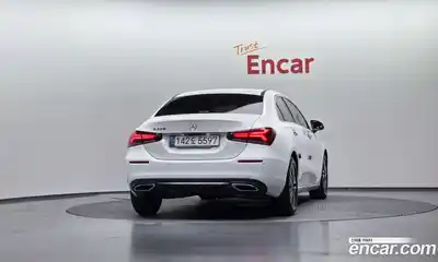 Mercedes-Benz A-Class 2021 2.0 Автомат в Москве № 542244, миниатюра 4