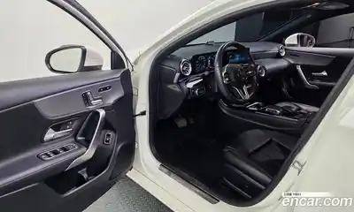 Mercedes-Benz A-Class 2021 2.0 Автомат в Москве № 542244, миниатюра 10