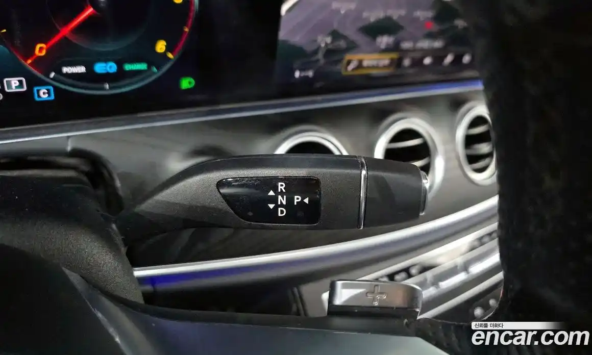 Mercedes-Benz E-Class 2022 1.9 Автомат в Москве № 543294, фото 9