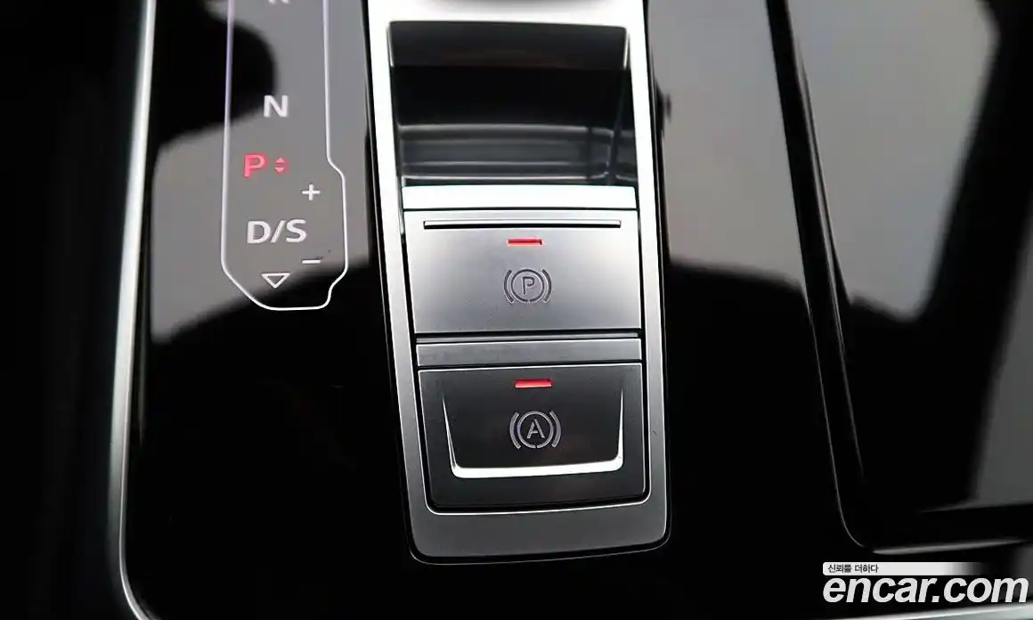 Audi Q8 2021 3.0 Автомат в Москве № 544789, фото 17