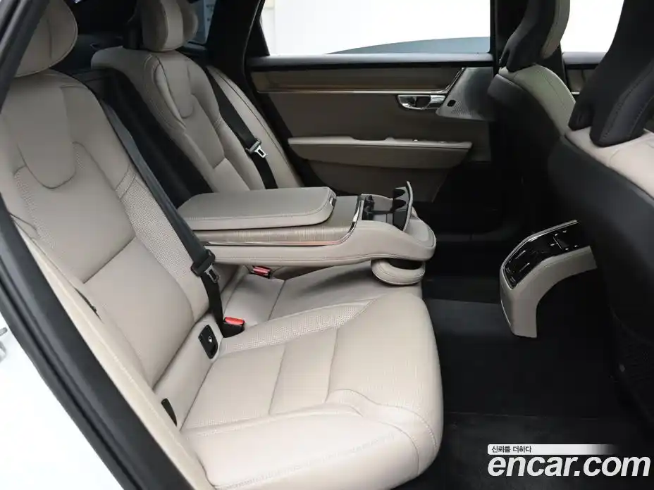 Volvo S90 2026 2.0 Автомат в Москве № 544880, фото 12