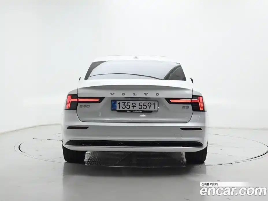 Volvo S90 2026 2.0 Автомат в Москве № 544880, фото 4