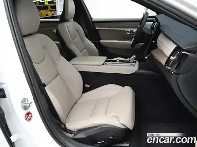 Volvo S90 2026 2.0 Автомат в Москве № 544880, миниатюра 10