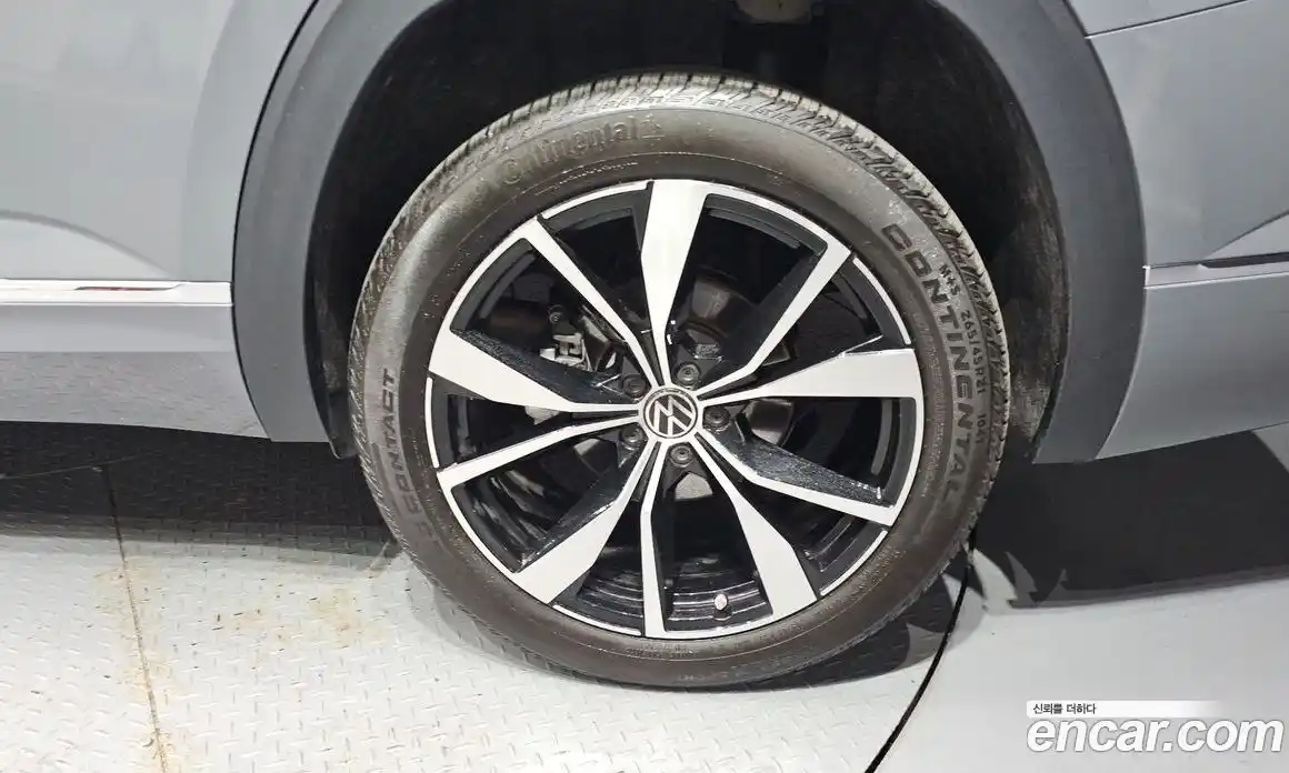 Volkswagen Atlas 2025 2.0 Автомат в Москве № 547187, фото 5