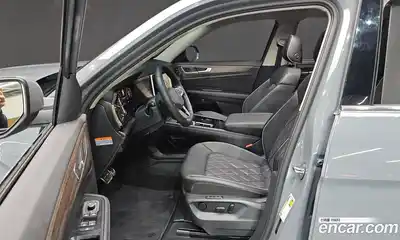 Volkswagen Atlas 2025 2.0 Автомат в Москве № 547187, миниатюра 10