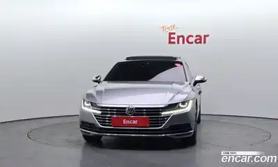 Volkswagen Arteon 2018 2.0 Автомат в Москве № 547420, миниатюра 3